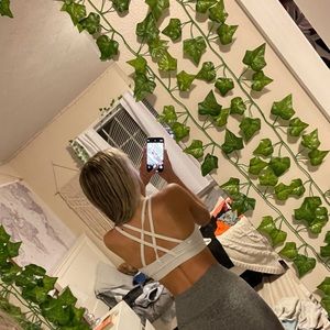 Lululemon energy longline bra size 2 in white